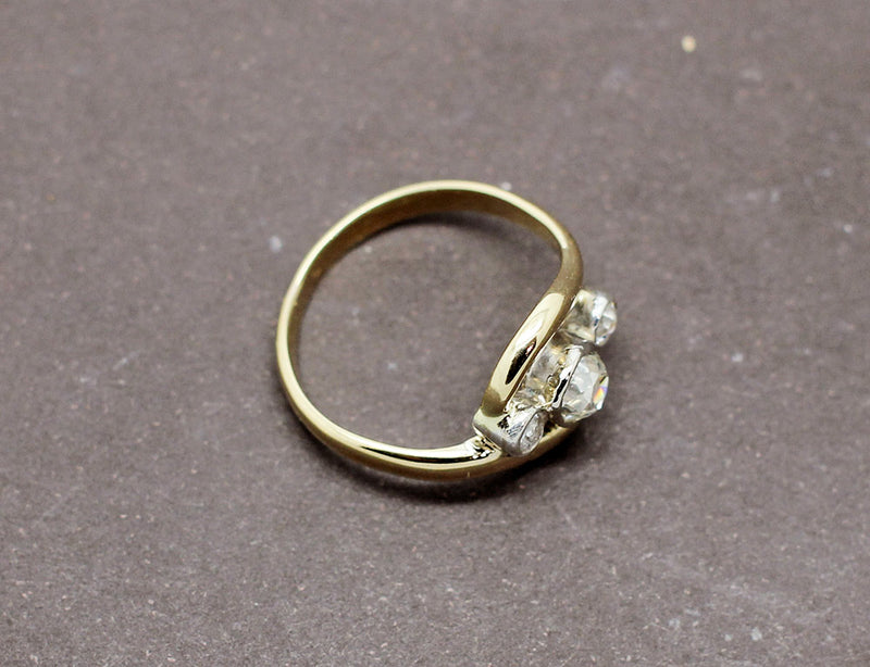 Bague Trilogie Façon Tourbillon Diamants
