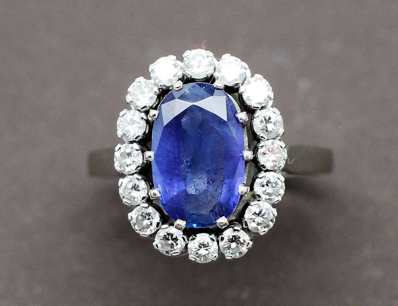 Bague Saphir Entourage Diamants
