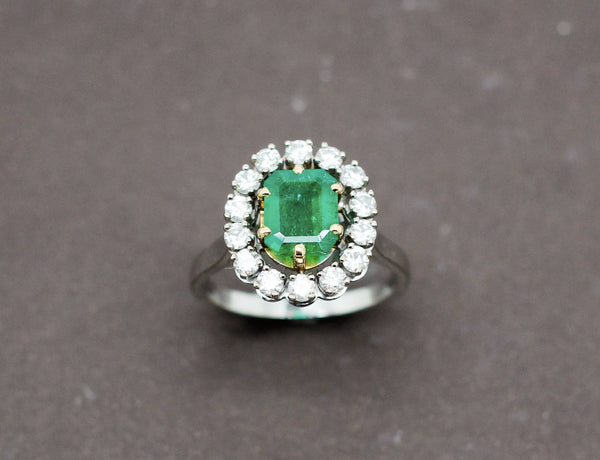 Bague Emeraude Entourage Diamants