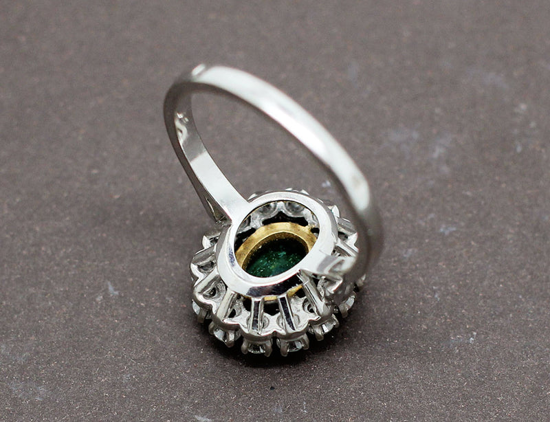 Bague Emeraude Entourage Diamants