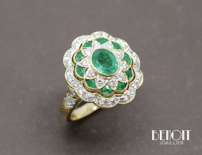 Bague Art Déco Emeraudes Diamants