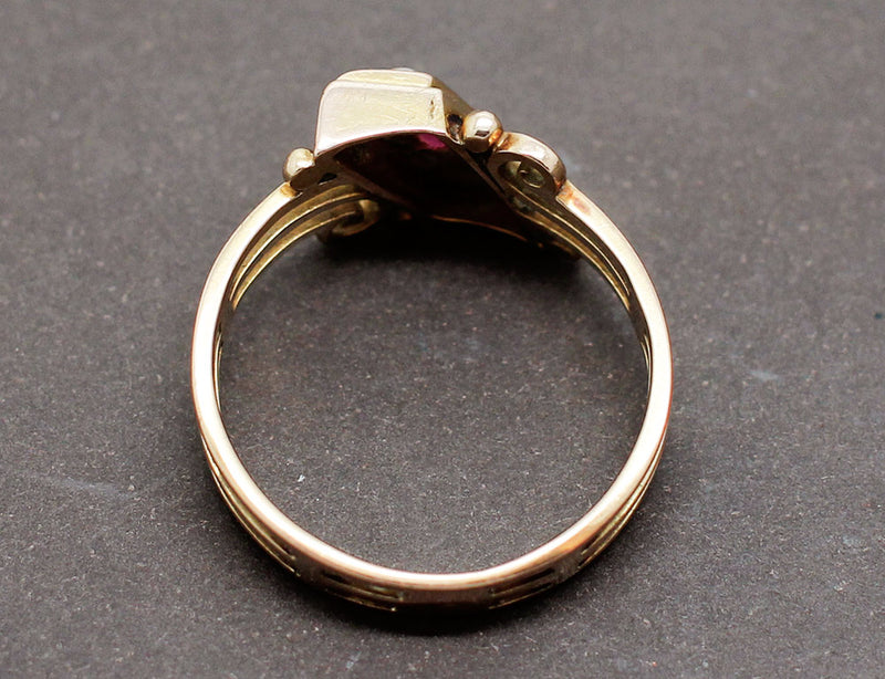 Bague XIXe Or Perles et Verneuil