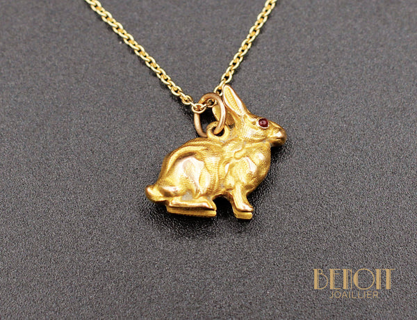 Pendentif "Lapin" Or Jaune Grenats XIXe