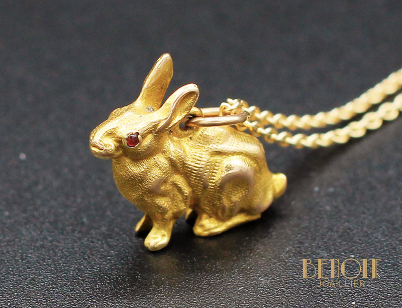 Pendentif "Lapin" Or Jaune Grenats XIXe
