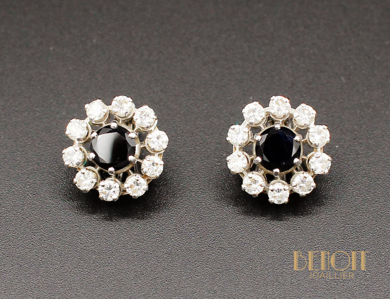 Boucles d'oreilles Saphirs Entourage Diamants
