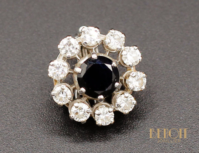 Boucles d'oreilles Saphirs Entourage Diamants