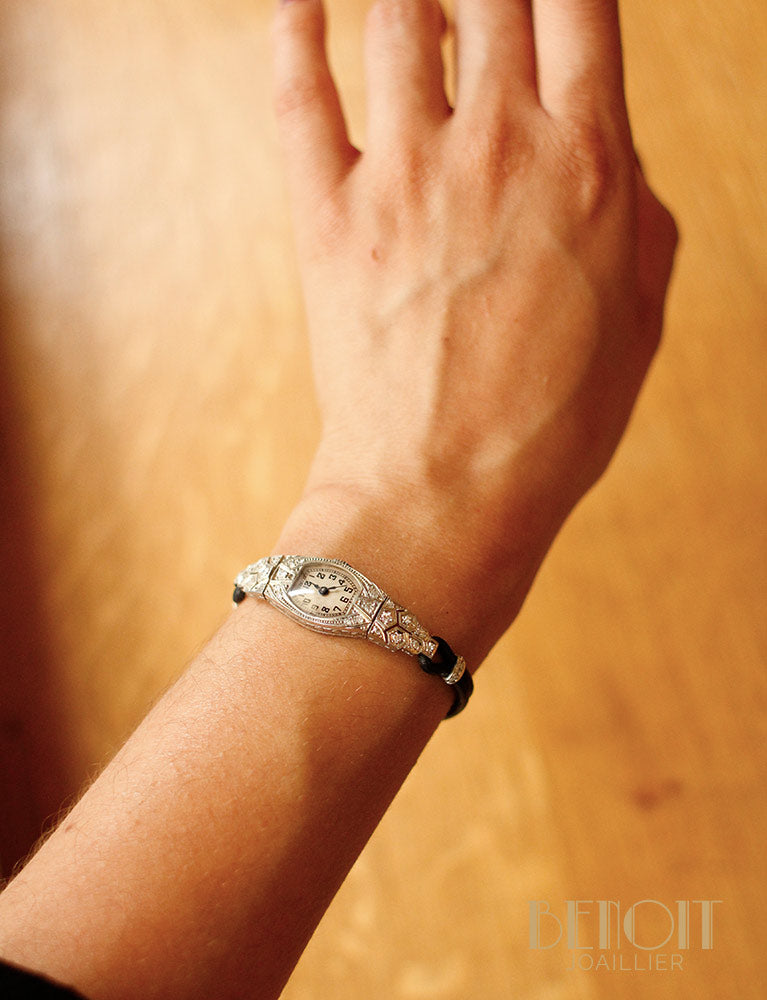 Montre Art Déco Or Blanc Diamants