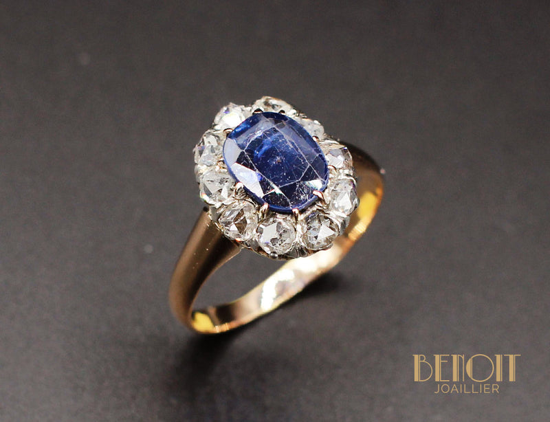 Bague Saphir Entourage Diamants