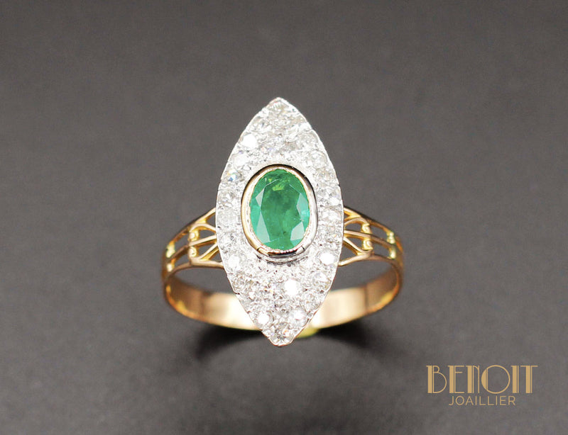 Bague Marquise Emeraude Diamants