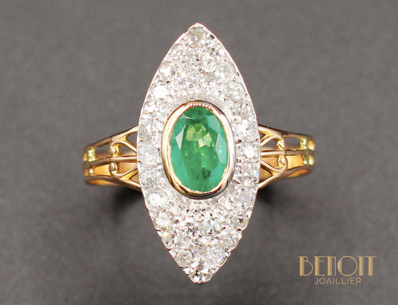 Bague Marquise Emeraude Diamants
