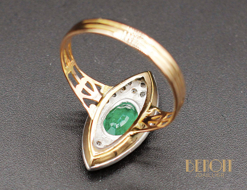 Bague Marquise Emeraude Diamants