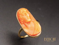 Bague Marquise Camée de Corail XIXe