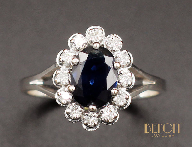 Bague Saphir Entourage Diamants Or Blanc