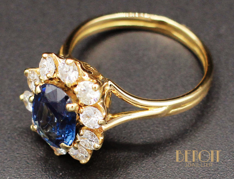 Bague Saphir Entourage Diamant