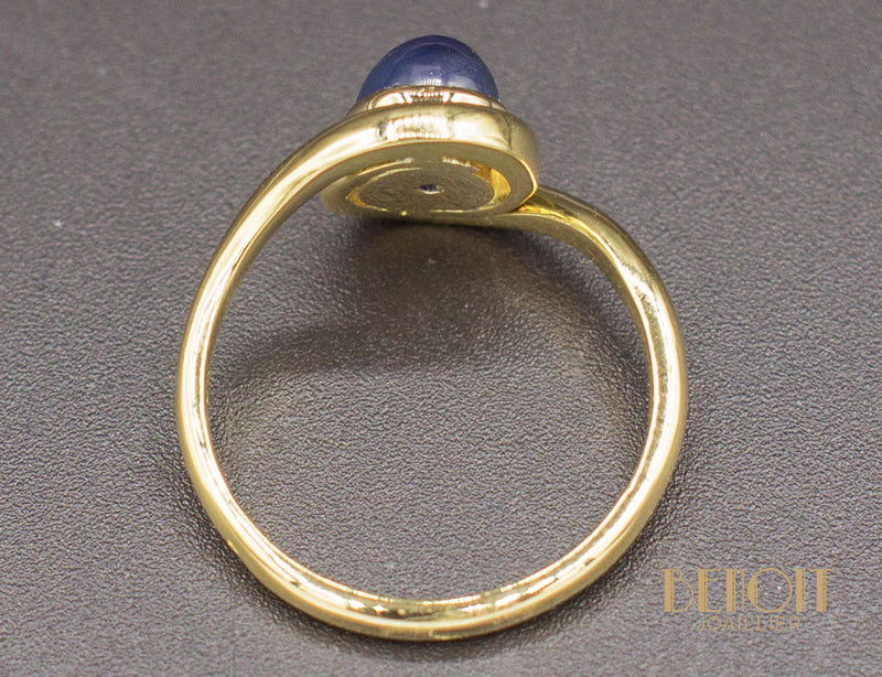 Bague Tourbillon Cabochon Saphir