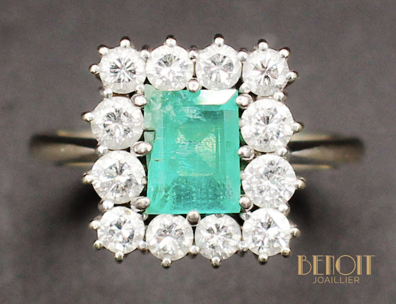 Bague Emeraude Entourage Diamants