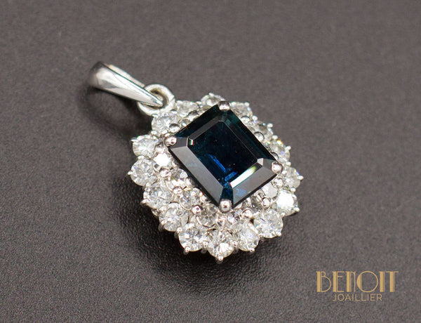 Pendentif Saphir Entourage Diamants