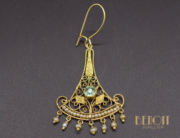 Boucles d'Oreilles Pendantes Emeraudes Perles