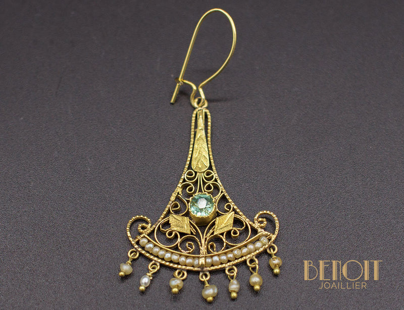 Boucles d'Oreilles Pendantes Emeraudes Perles