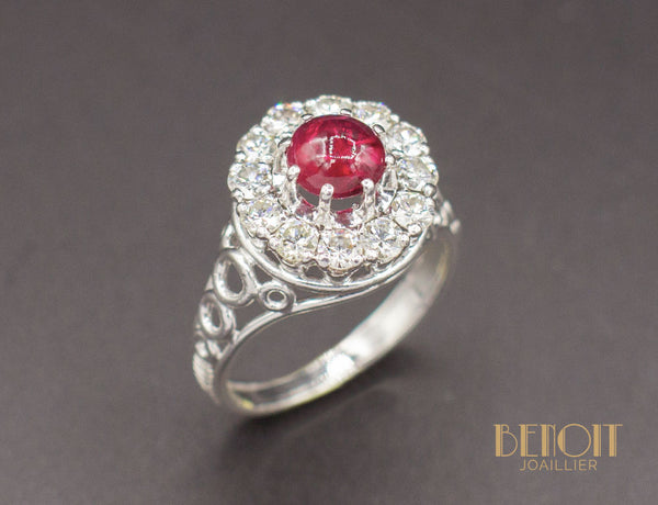 Bague Rubis Cabochon Diamants