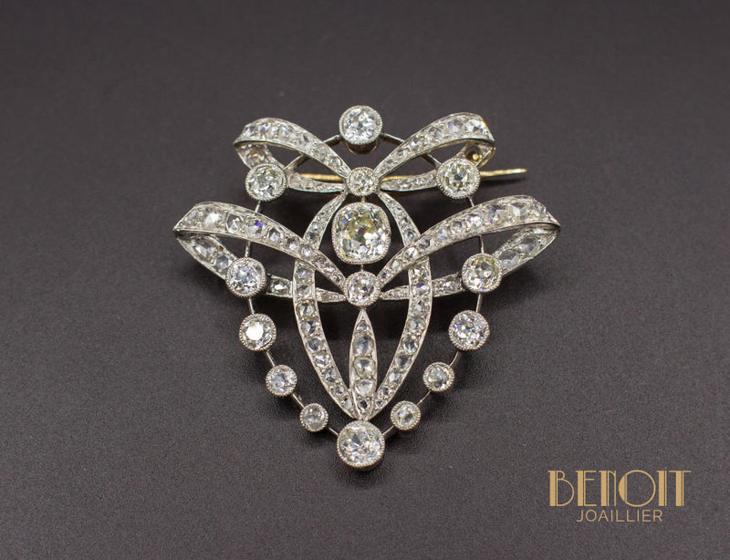 Broche 1900 Diamants