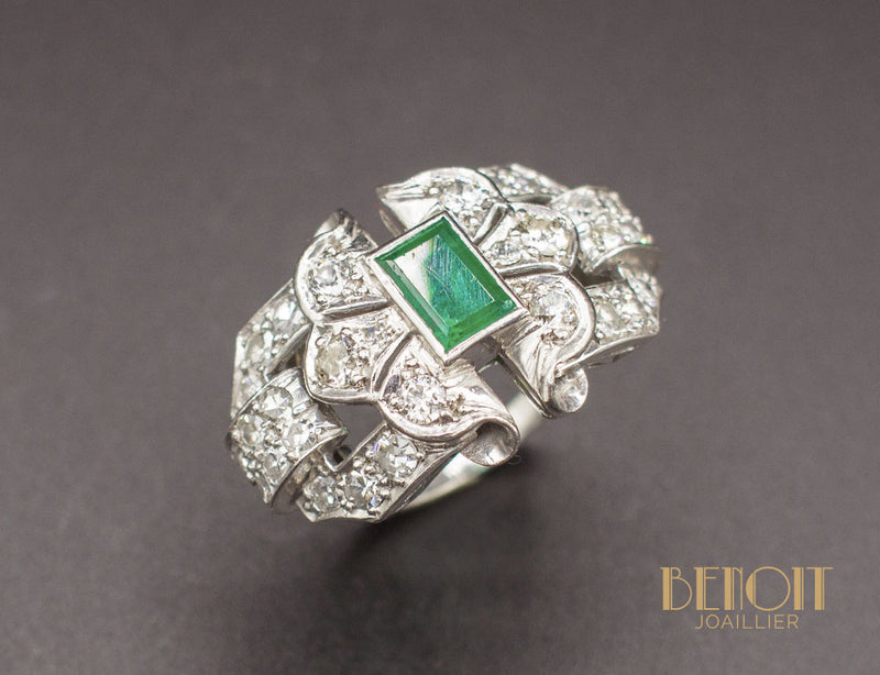 Bague Art Déco Émeraude Diamants