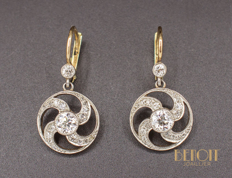 Boucles d'Oreilles Art Déco Diamants