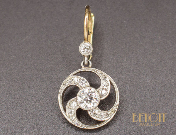Boucles d'Oreilles Art Déco Diamants