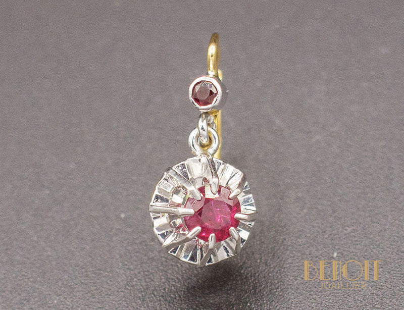 Boucles d'Oreilles Dormeuses Rubis