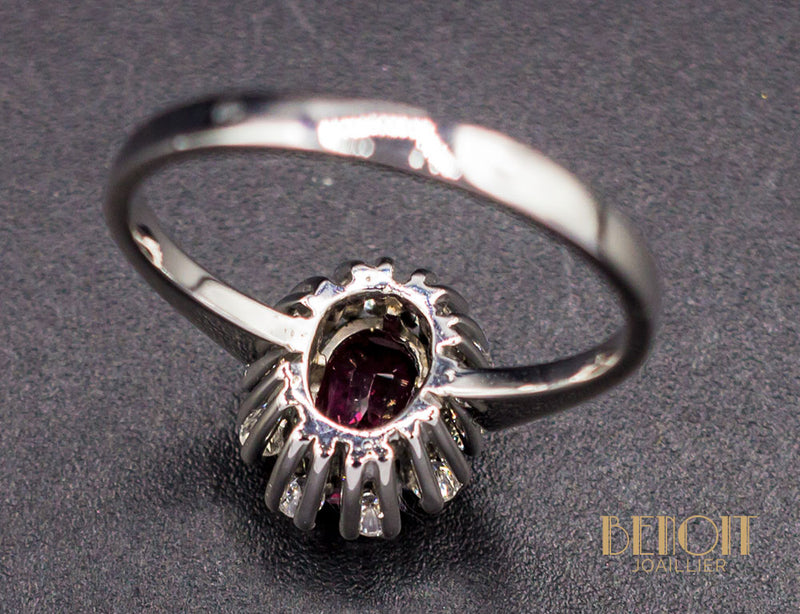 Bague Rubis Entourage Diamants