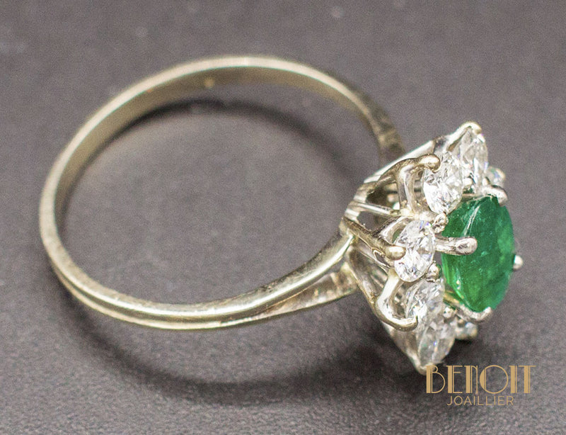 Bague Emeraude Entourage Diamants