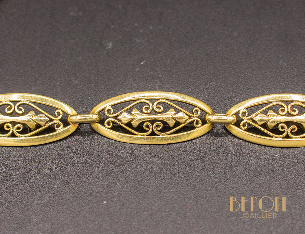 Bracelet Vintage Rigide Filigrane Or Poli - Modèle A16 Avec Fermoir Huit De Sécurité - Occasion