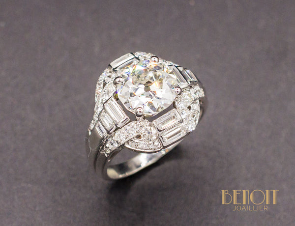 Bague Style Art Déco Diamants
