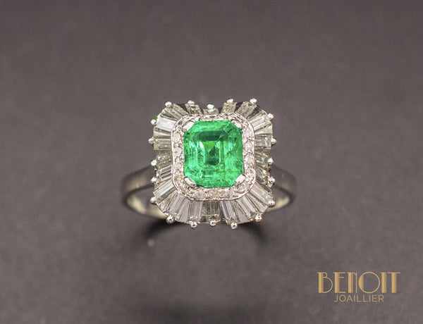 Bague Emeraude Double Entourage Baguettes