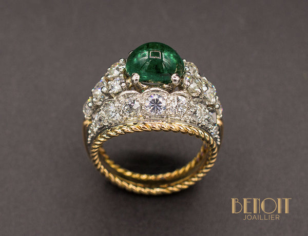 Bague Art Déco Dôme Emeraude et Diamants
