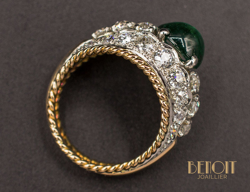 Bague Art Déco Dôme Emeraude et Diamants