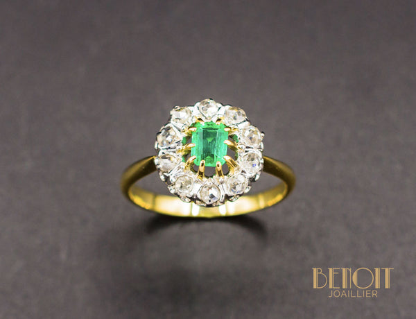 Bague Emeraude Entourage Diamants