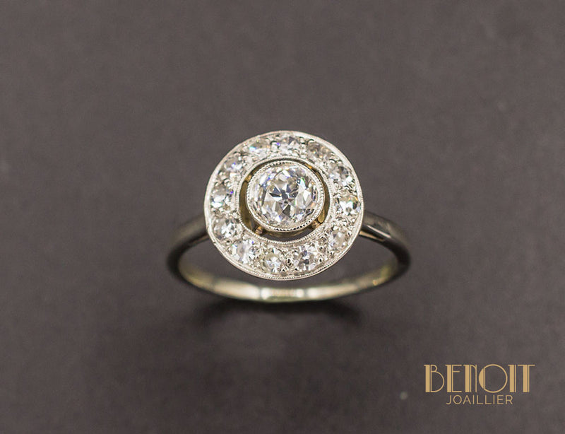 Bague Art Déco Diamant Entourage