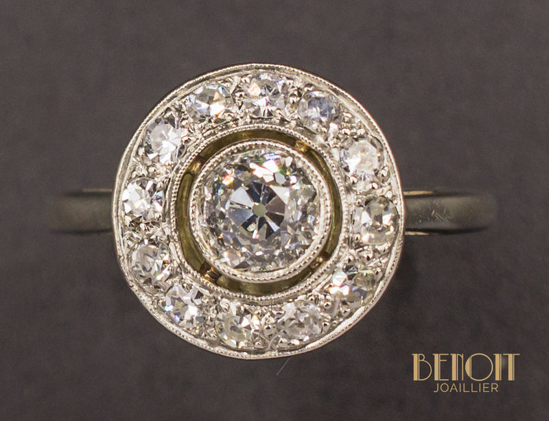 Bague Art Déco Diamant Entourage