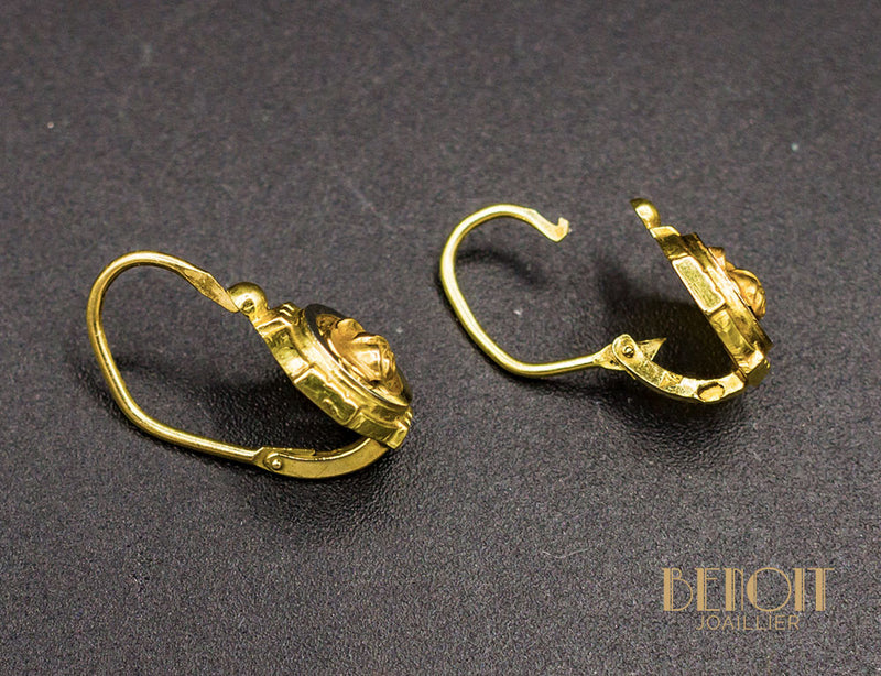 Boucles d'Oreilles Art Déco Boutons de Rose