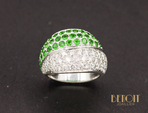 Bague Boule Diamants Emeraudes