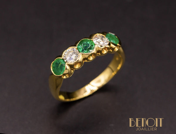 Bague Jarretière Emeraudes Diamants