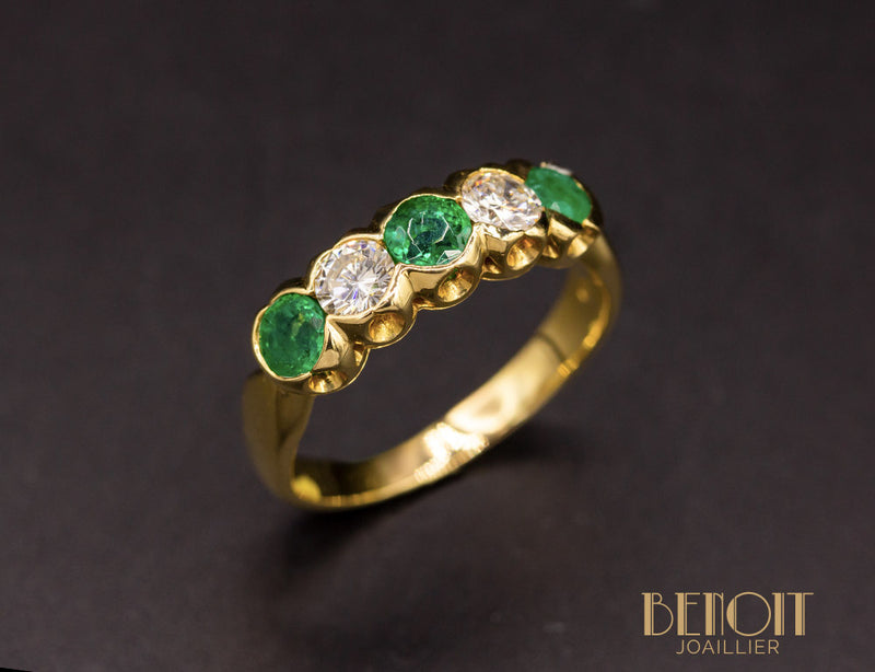 Bague Jarretière Emeraudes Diamants