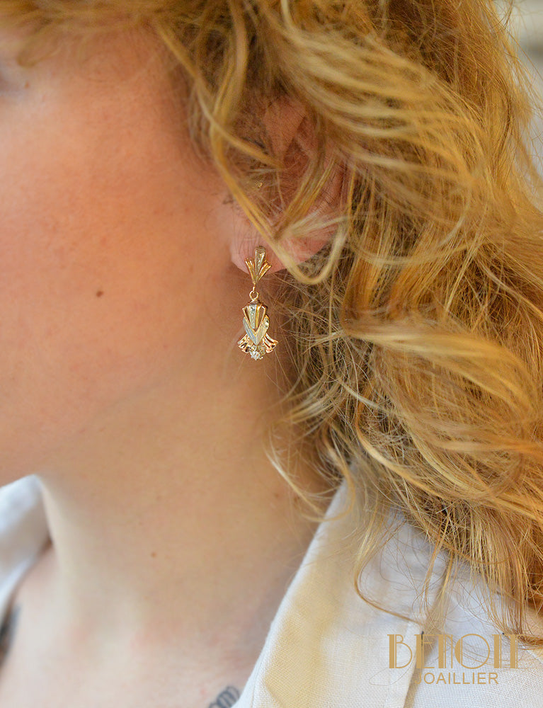 Boucles d'Oreilles des Années 40 Serties de Diamants