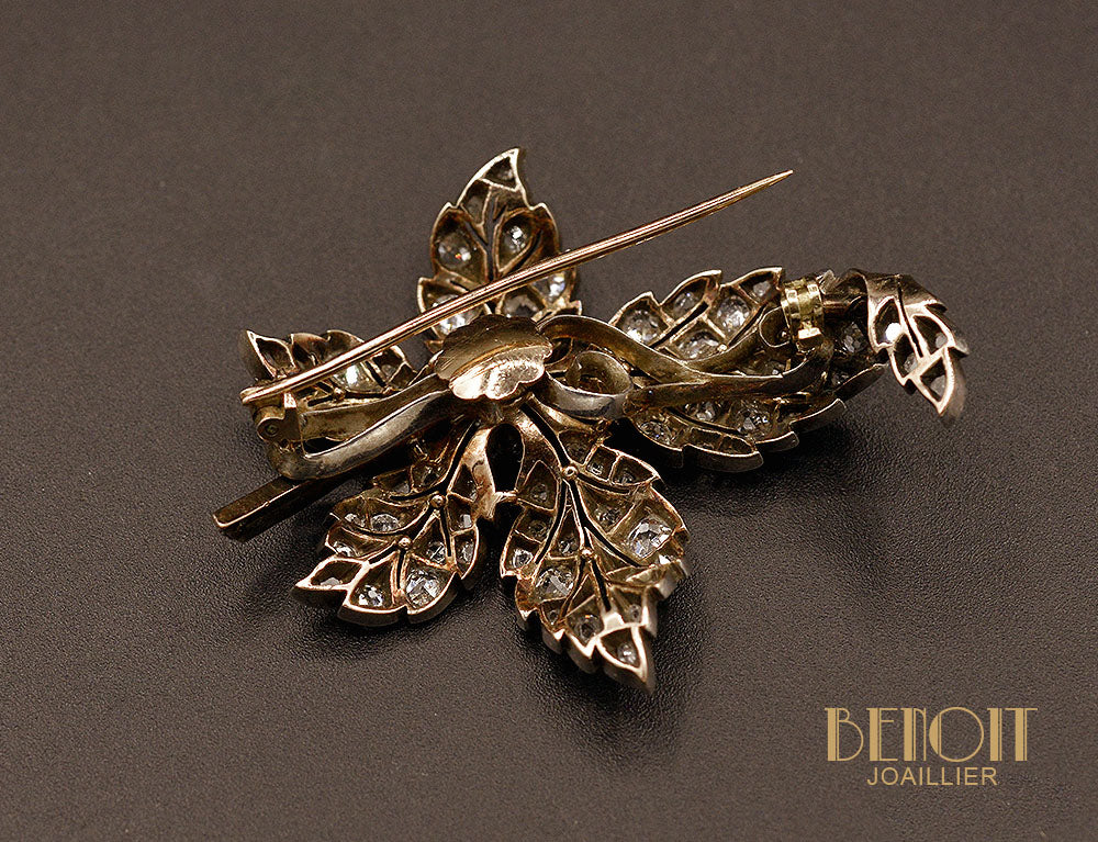 Broche Ancienne Tige Feuille Relief Or Avec Cristaux - Bijou Vintage Réf. 4498