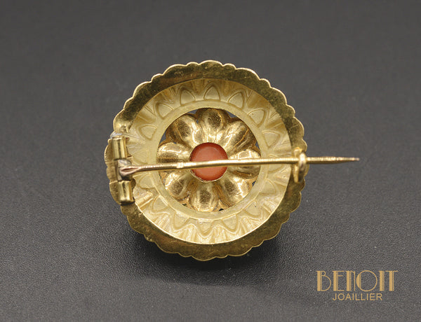 Broche ronde Ancienne Or Jaune et Corail