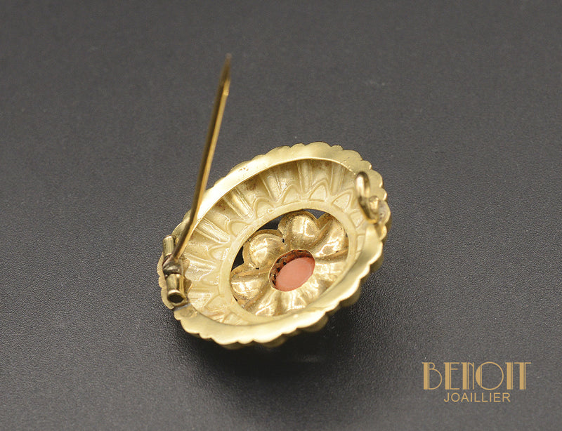 Broche ronde Ancienne Or Jaune et Corail