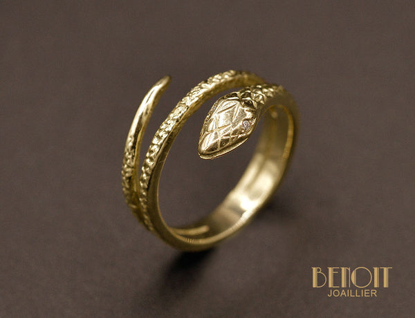 Bague Serpent Or jaune et diamants