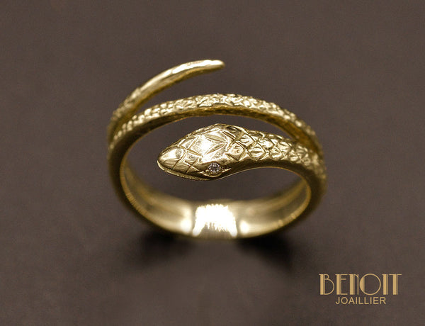 Bague Serpent Or jaune et diamants