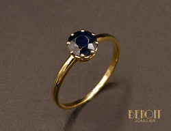 Solitaire Ancien Or Jaune et Saphir Rond